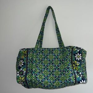 Vera Bradley Weekender Bag in retired Daisy Pattern